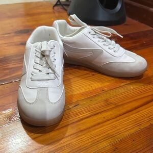Dolce Vita White Low-Profile Women's Sneakers